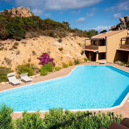 Casa Azzurra - House With Pool Inside The Nature Διαμέρισμα *