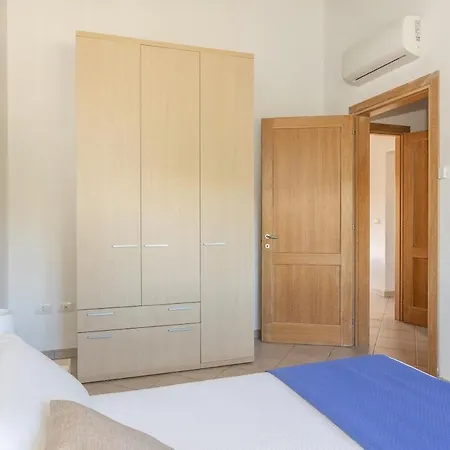 Apartamento Casa Azzurra - House With Pool Inside The Nature Costa Paradiso